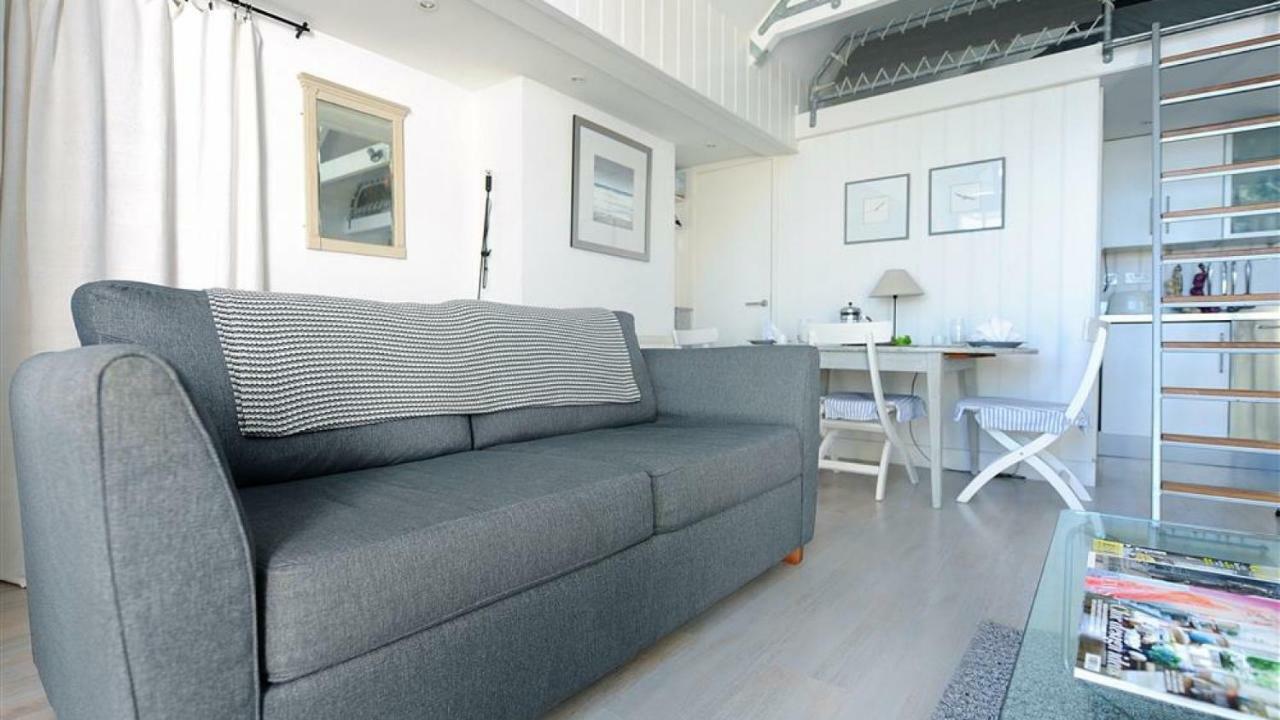 Little West Hill Studio Лайм Риджис Екстериор снимка